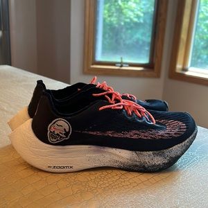 Nike By You ZoomX Vaporfly Next% Black White (CZ7767-991) M: Size 7 / W: 8.5